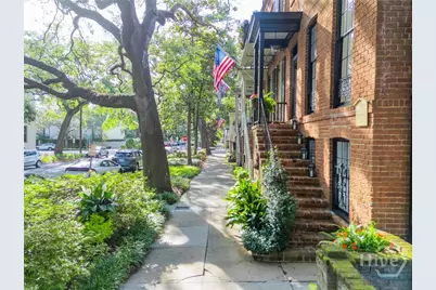 313 E Jones Street, Savannah, GA 31401 - Photo 3