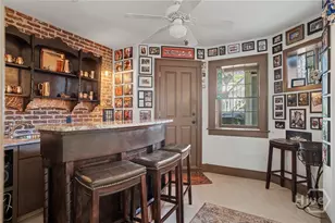 313 E Jones St, Savannah, GA 31401 - Photo 29