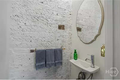 313 E Jones Street, Savannah, GA 31401 - Photo 13