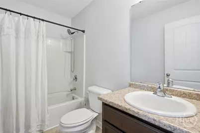 111 W Winn Avenue, Hinesville, GA 31313 - Photo 17