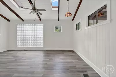 513 W 37th Street, Savannah, GA 31415 - Photo 21