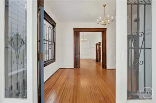 513 W 37th St, Savannah, GA 31415 - Photo 9