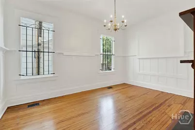513 W 37th Street, Savannah, GA 31415 - Photo 15