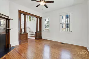 513 W 37th St, Savannah, GA 31415 - Photo 11