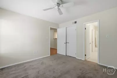 401 N Cromwell Road #D2, Savannah, GA 31410 - Photo 15