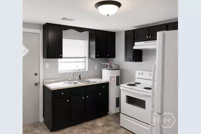 218 Fell, Savannah, GA 31415 - Photo 5