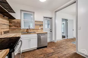 1710 E 41st St, Savannah, GA 31404 - Photo 11