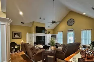 111 Meadowlark Cir, Savannah, GA 31419 - Photo 5
