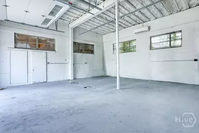 902 Montgomery Street, Savannah, GA 31401 - Photo 9
