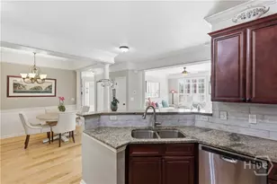 2124 Whitemarsh Way, Savannah, GA 31410 - Photo 5