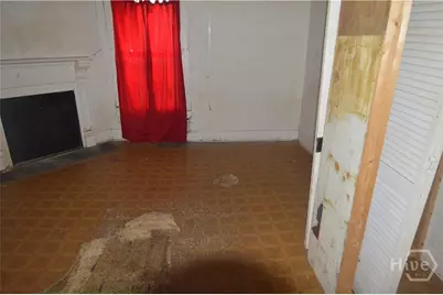 1010 W Victory Drive, Savannah, GA 31405 - Photo 15