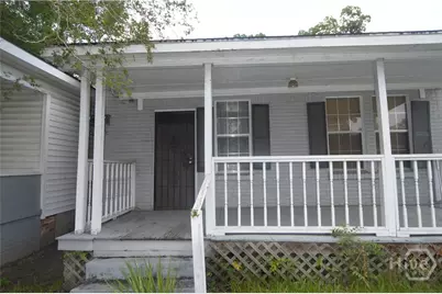 1010 W Victory Drive, Savannah, GA 31405 - Photo 1