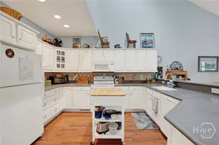 123 Peter's Quay, Savannah, GA 31410 - Photo 15