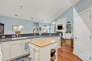 123 Peter's Quay, Savannah, GA 31410 - Photo 17