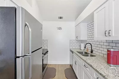 126 S Robinhood Drive, Savannah, GA 31406 - Photo 13