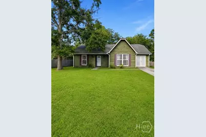 126 S Robinhood Drive, Savannah, GA 31406 - Photo 1