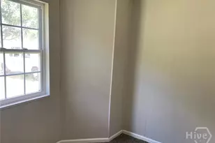 1015 Bowden St, Savannah, GA 31415 - Photo 15
