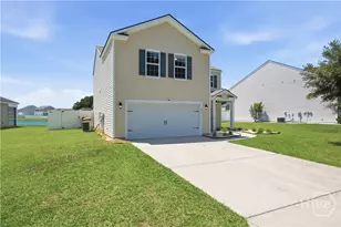 208 Bellflower Cir, Guyton, GA 31312 - Photo 3