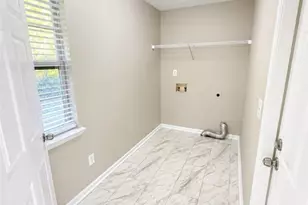 1381 Coalition Cir, Hinesville, GA 31313 - Photo 9