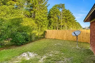 1381 Coalition Cir, Hinesville, GA 31313 - Photo 7