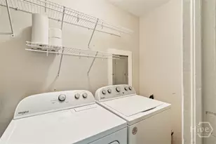 325 Manor Dr, Savannah, GA 31404 - Photo 13