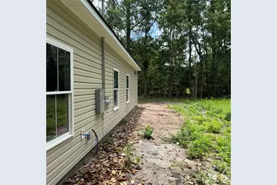 1302 Kentucky Street, Darien, GA 31305 - Photo 17