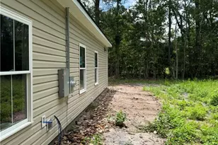 1302 Kentucky St, Darien, GA 31305 - Photo 17