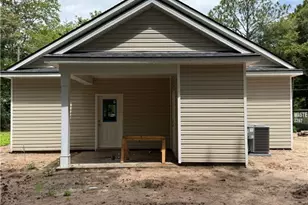 1302 Kentucky St, Darien, GA 31305 - Photo 13
