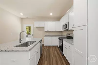1302 Kentucky Street, Darien, GA 31305 - Photo 13