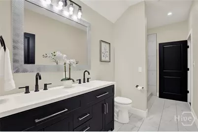 513 E 64th Street, Savannah, GA 31405 - Photo 27