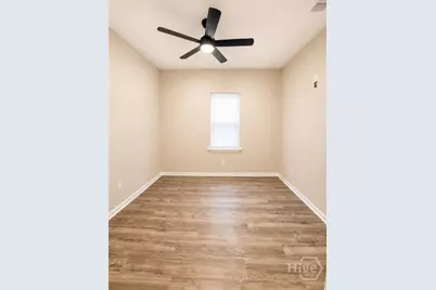 811 Elliott Avenue, Savannah, GA 31415 - Photo 5