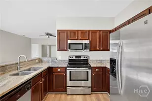 350 Canyon Oak Loop, Richmond Hill, GA 31324 - Photo 15