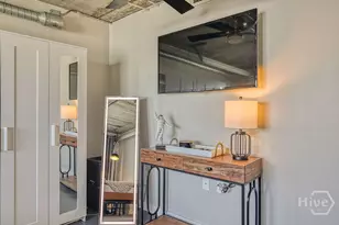 555 Berrien St, Savannah, GA 31401 - Photo 13
