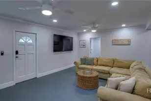 104 18th St, Tybee Island, GA 31328 - Photo 5