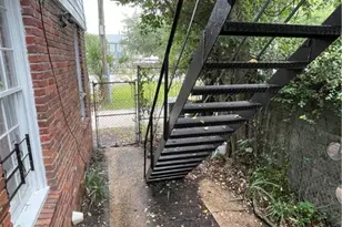 112 Houston St, Savannah, GA 31401 - Photo 13
