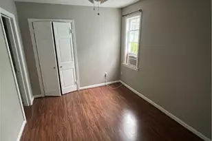 112 Houston St, Savannah, GA 31401 - Photo 5
