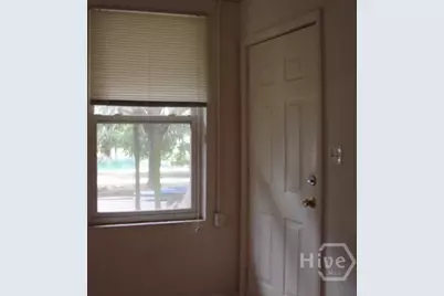 1208 E Victory Drive #2, Savannah, GA 31404 - Photo 3