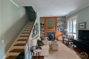 510 E State St, Savannah, GA 31401 - Photo 9