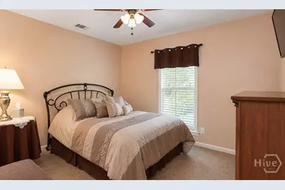31 S Lake Drive, Savannah, GA 31410 - Photo 27