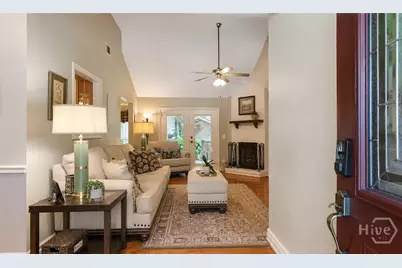 31 S Lake Drive, Savannah, GA 31410 - Photo 5
