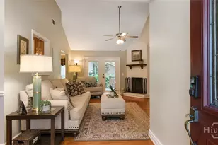 31 S Lake Dr, Savannah, GA 31410 - Photo 5