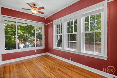 202 E 49th Street, Savannah, GA 31405 - Photo 11