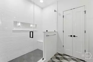 5 Whitaker St, Savannah, GA 31401 - Photo 27