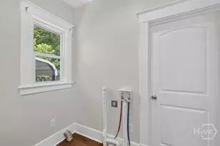 806 E 33rd St, Savannah, GA 31401 - Photo 33