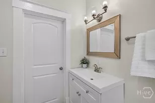 806 E 33rd St, Savannah, GA 31401 - Photo 25