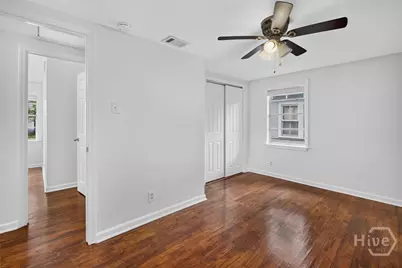 703 E 34th Street, Savannah, GA 31401 - Photo 23