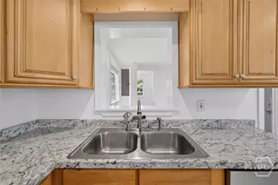 703 E 34th St, Savannah, GA 31401 - Photo 7