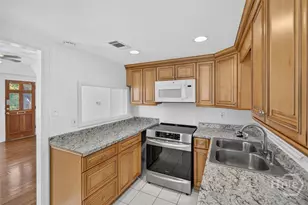 703 E 34th St, Savannah, GA 31401 - Photo 5