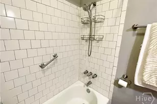215 W Taylor St, Savannah, GA 31401 - Photo 23
