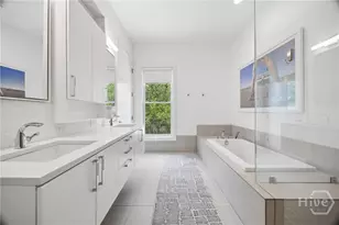 705 Tattnall St, Savannah, GA 31401 - Photo 35